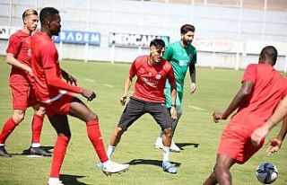 Sivasspor, Fenerbahçe maçına yoğun tempoda hazırlanıyor