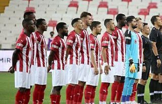 Sivasspor’da zorlu Fenerbahçe maçı öncesi 4...