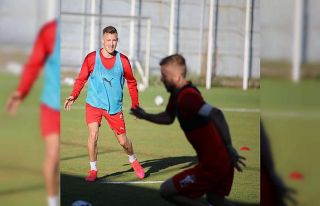 Sivasspor’un yeni transferi Fredrik Ulvestad ilk...