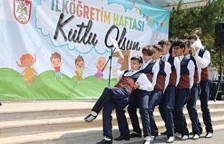 Sivas’ta İlköğretim Haftası kutlandı