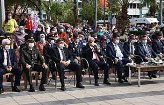 Soma’da kurtuluş coşkusu meydana sığmadı