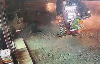 Söndürülmeden atılan sigara izmariti az kalsın...