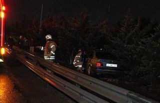 Sultanbeyli TEM’de sıkışmalı trafik kazası:...