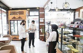 Sultangazi’de vatandaşlar ziyaret edilerek talepleri...