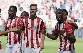 Süper Lig: DG Sivasspor: 1 - Gaziantep FK: 0 (İlk...