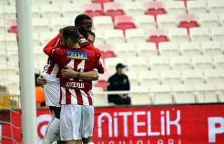 Süper Lig: Sivasspor: 1 - Fatih Karagümrük: 0 (Maç...