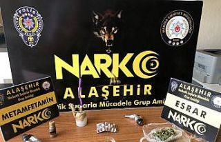 Şüphe üzerine durdurulan şahsın üzerinden uyuşturucu...