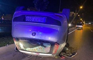 Takla atan aracın sürücüsü yaralandı