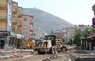 Talas’ta kış öncesi yol çalışması