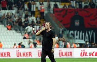 Taraftar istedi, Sergen Yalçın sahaya çıktı