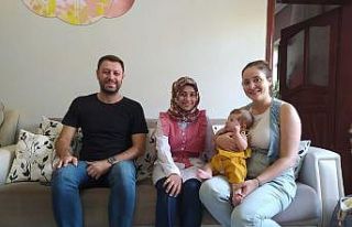 Tarlada ders çalışarak tıp fakültesini kazanan...