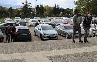 TEM’de uyuşturucuyla yakalanan 2 kişi adliyede