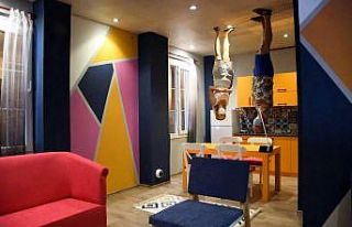 Ters eve 3 ayda 9 bin 768 ziyaretçi