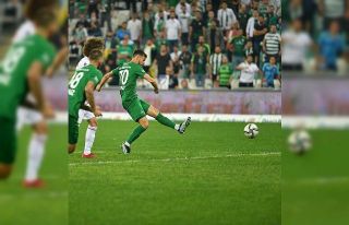 TFF 1. Lig: Bursaspor: 4 - Yılport Samsunspor: 1