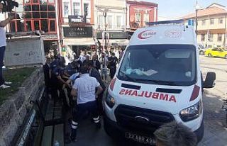 Törende bayılan eski ahi korkuttu