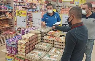 Turgutlu zabıtası fiyat denetimlerine devam ediyor
