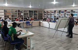 Türkiye Diyanet Vakfı burs programlarına başvurular...