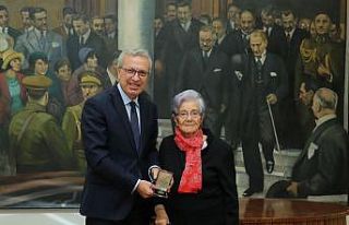 Türkiye İş Bankası Müzesi’nden İstiklal Madalyası...