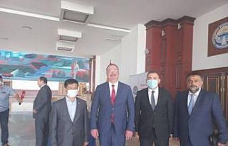 Türkiye’den Kırgızistan’a 150 bin doz Sinovac...