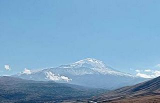 Türkiye’nin çatısına yağan kar, sis kalkınca...