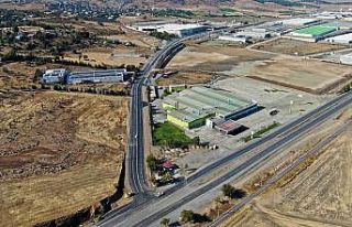 Türkoğlu’nun 4 şeritli yeni bulvarı tamamlandı