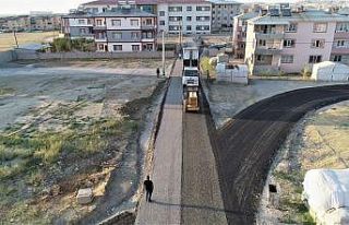 Tuşba Belediyesinden trafiği rahatlatacak yol çalışması