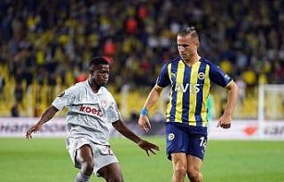 UEFA Avrupa Ligi: Fenerbahçe: 0 - Olympiakos: 1 (İlk...