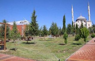 üniversiteye yeni parklar oluşturuldu