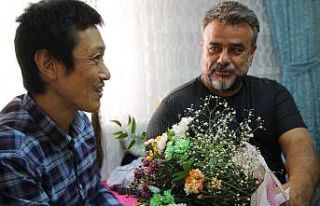 Ünlü sanatçı Bülent Serttaş, Elazığlı ailenin...