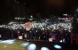 Ünlü şarkıcı Altın Safran Festivali’nde hayranlarını...