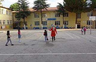 Uşak’ta 60 bin 81 öğrenci eğitime başladı
