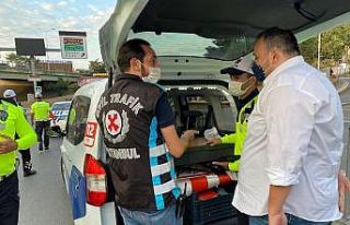 Üsküdar’da servis denetimde ehliyet süresi dolan...