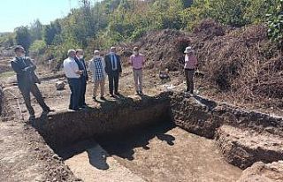 Vali Tutulmaz, Acheron kazı çalışmalarını inceledi