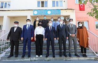 Vali Varol, ilk ders zilini çaldı
