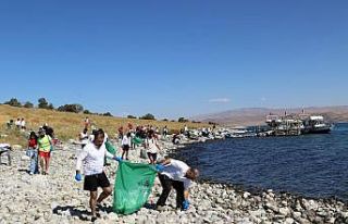 Van Büyükşehir’in destekleriyle “1. Adır Adası...