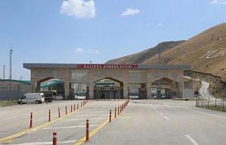 Van Kapıköy Gümrük Kapısı uzun zamandan sonra...