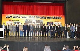 ’Van’ın Enleri’ ödüllerini aldı