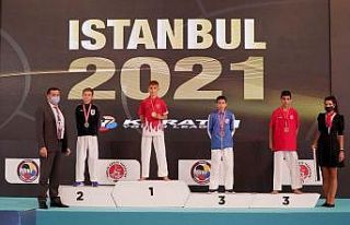 Vanlı karateci dünya birincisi oldu