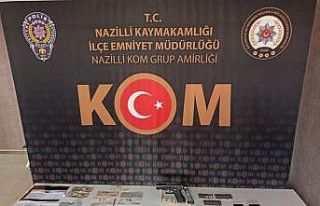 Vatandaşları dolandırmak istediler, polisin takibinden...
