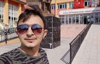 Veli Çelik eğitimine Devlet Konservatuvarı’na...