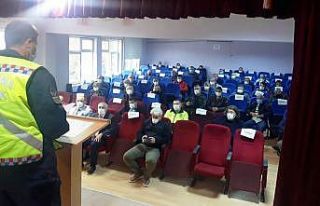 Yakakent’te servis sürücülerine taşıma güvenliği...