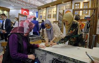 YAPEX Fuarında taş baskıya yoğun ilgi