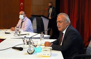 Yeni akademik yılın ilk senato toplantısı yüz...