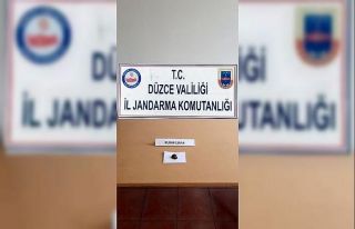 Yol kontrolünde uyuşturucu ile yakalanan şahıs...