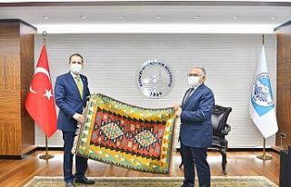 YRP Genel Başkanı Erbakan, Büyükkılıç’ı...