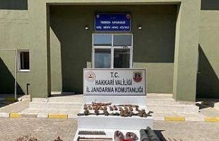 Yüksekova kırsalında sığınak ele geçirildi