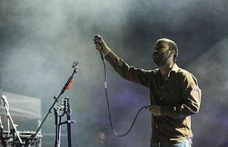 Yüzyüzeyken Konuşuruz binlerce hayranını coşturdu