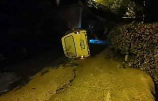 Zonguldak’ta su aracı devrildi: 1 yaralı