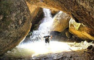 Zopzop Mağarası doğaseverlerin uğrak mekanı