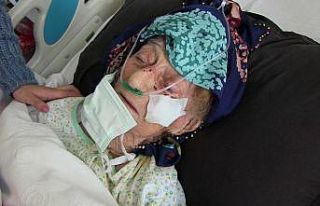 102 yaşına rağmen Korona virüsü yendi